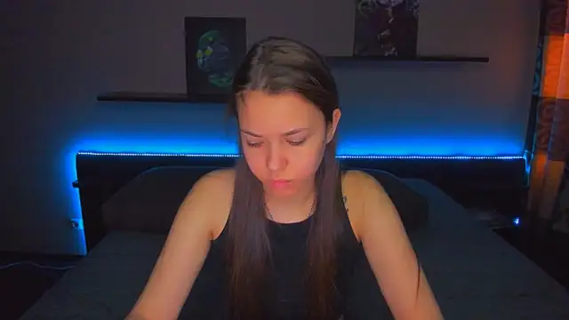 AlexaBarkley online show from April 15, 12:49 am