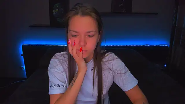 AlexaBarkley online show from January 8, 12:27 am