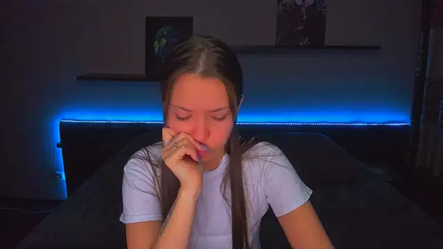 AlexaBarkley online show from February 20, 12:29 am