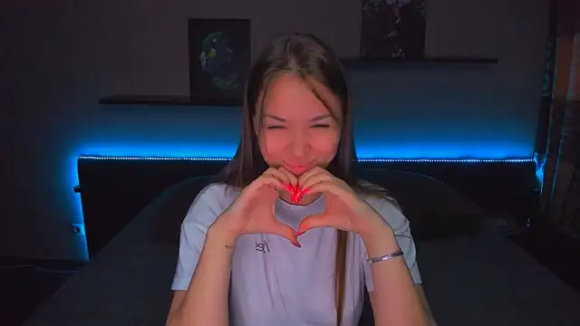 AlexaBarkley online show from April 6, 12:39 am