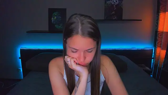 AlexaBarkley online show from May 5, 12:35 am