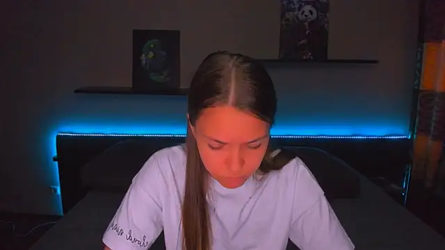 AlexaBarkley online show from May 19, 12:37 am