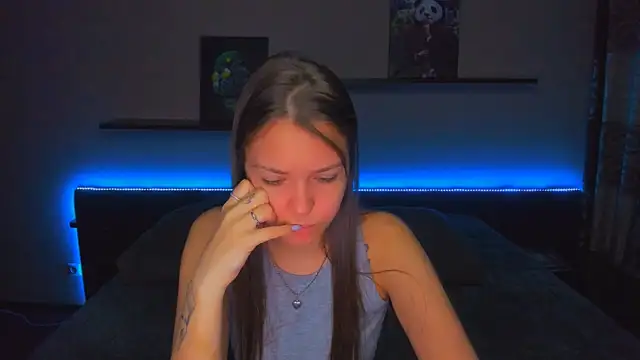 AlexaBarkley online show from February 11, 12:32 am