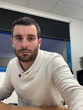 Snapshot of Simon-tem chatting on March 17, 6:32 pm Simon-tem online show from March 17, 6:32 pm