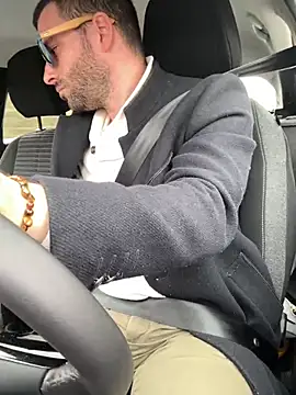 Snapshot of Simon-tem chatting on March 20, 2:42 pm Simon-tem online show from March 20, 2:42 pm