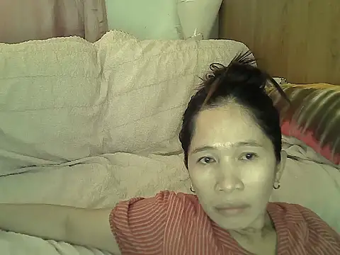 Snapshot of Alexiadreamer chatting on November 18, 1:10 am Alexiadreamer online show from November 18, 1:10 am