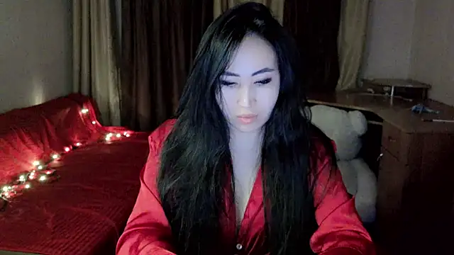 Snapshot of AsianQueens chatting on February 20, 5:52 pm AsianQueens online show from February 20, 5:52 pm