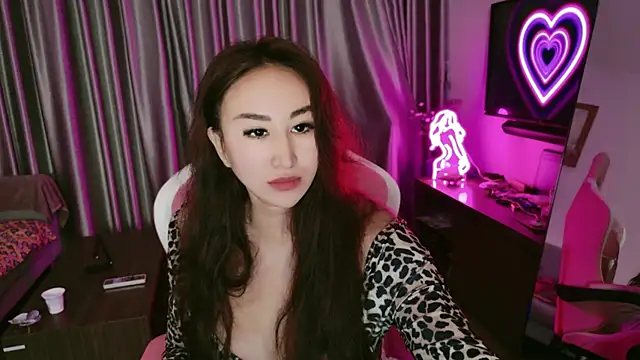 AsianQueens online show from December 3, 12:04 pm