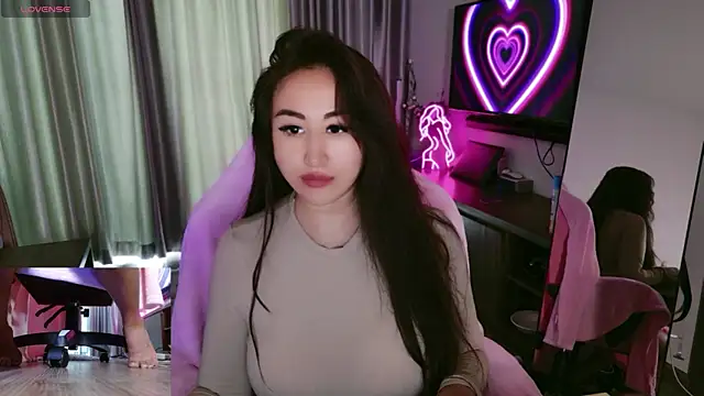 AsianQueens online show from October 27, 3:18 am