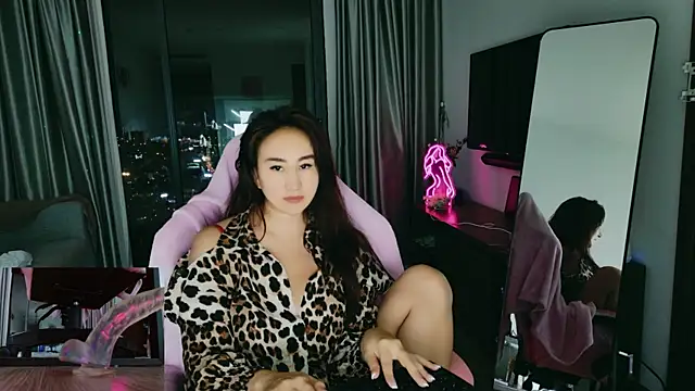 AsianQueens online show from December 22, 3:12 pm