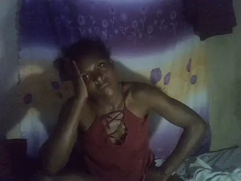 Snapshot of cute-shamza chatting on June 6, 8:25 pm cute-shamza online show from June 6, 8:25 pm