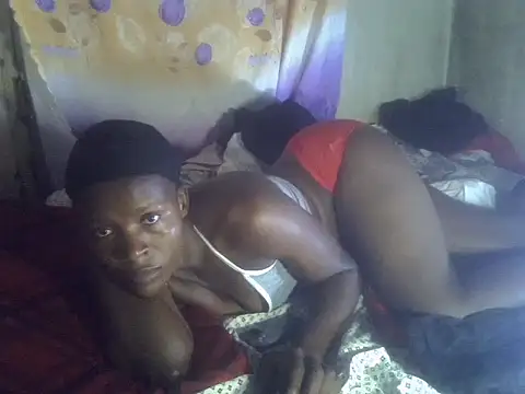 cute-shamza online show from May 29, 5:13 am