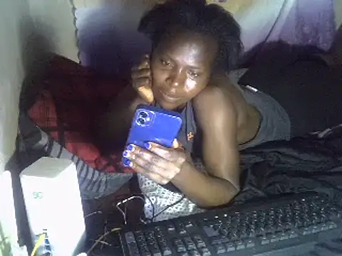 cute-shamza online show from April 13, 5:11 am