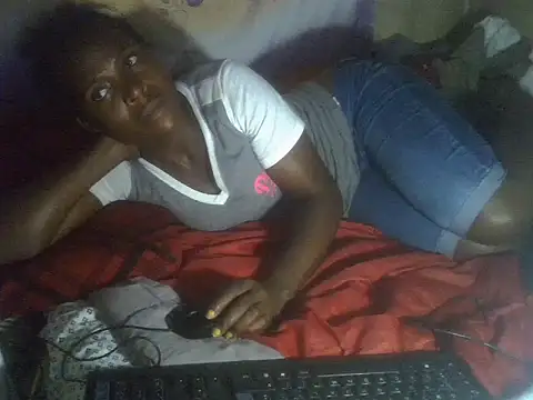 cute-shamza online show from May 17, 5:24 pm