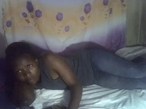 Snapshot of cute-shamza chatting on June 9, 3:02 pm cute-shamza online show from June 9, 3:02 pm