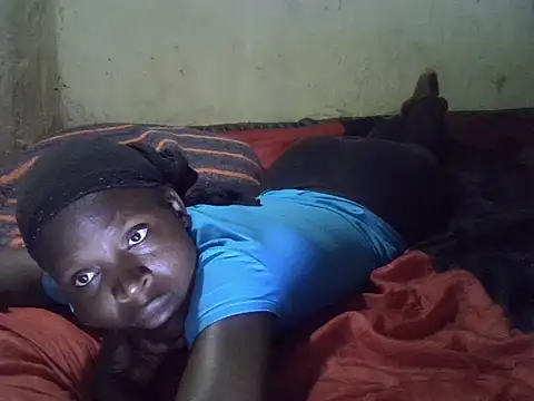 Snapshot of cute-shamza chatting on October 4, 3:41 am cute-shamza online show from October 4, 3:41 am