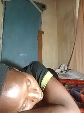 Snapshot of cute-shamza chatting on December 3, 5:19 am cute-shamza online show from December 3, 5:19 am