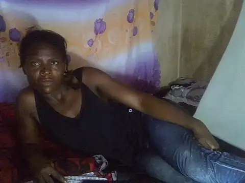 cute-shamza online show from April 17, 5:43 am