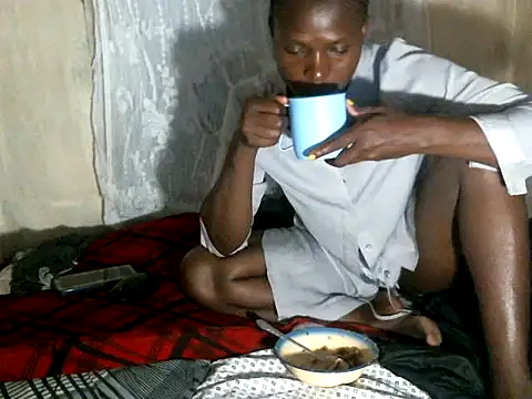 cute-shamza online show from February 27, 4:45 am