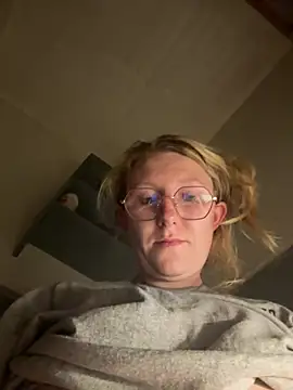 stormyybabe online show from July 10, 6:24 am