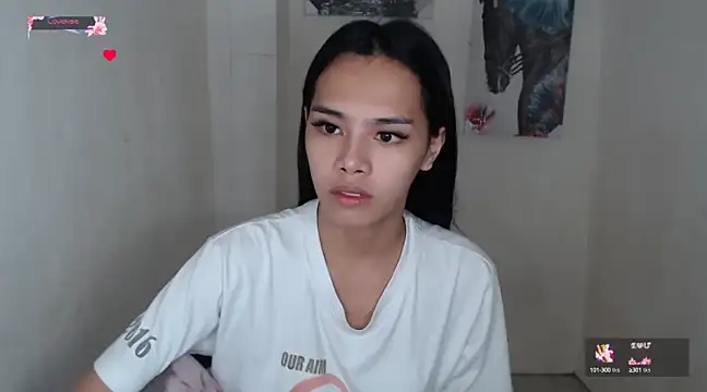 Snapshot of shecutie69 chatting on March 7, 11:16 pm shecutie69 online show from March 7, 11:16 pm