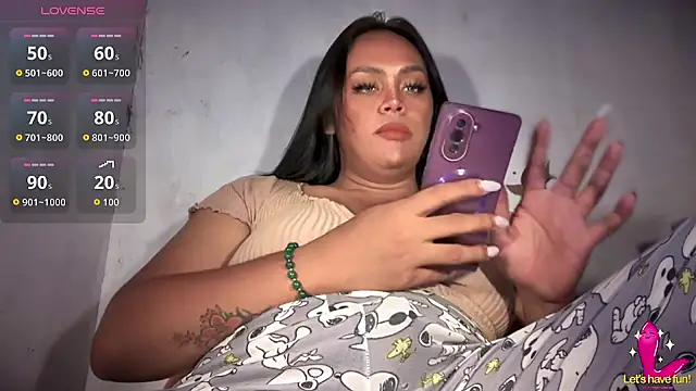 Snapshot of _MissKhimberlyXxx_ chatting on July 6, 1:18 pm MissKhimberlyXxx online show from July 6, 1:18 pm