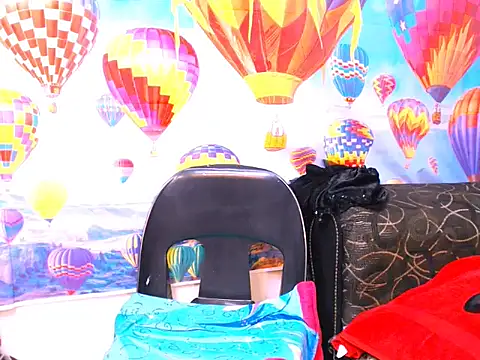 Snapshot of Indianfairy99 chatting on December 11, 12:34 pm Indianfairy99 online show from December 11, 12:34 pm