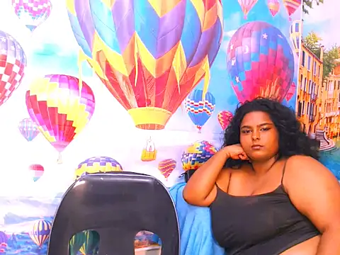 Snapshot of Indianfairy99 chatting on January 27, 3:37 am Indianfairy99 online show from January 27, 3:37 am