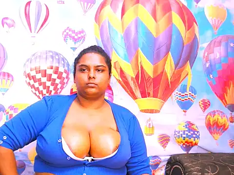 Snapshot of Indianfairy99 chatting on January 25, 6:45 am Indianfairy99 online show from January 25, 6:45 am