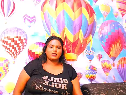 Snapshot of Indianfairy99 chatting on December 10, 8:08 am Indianfairy99 online show from December 10, 8:08 am