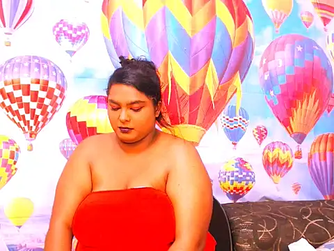 Snapshot of Indianfairy99 chatting on December 18, 6:46 pm Indianfairy99 online show from December 18, 6:46 pm