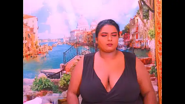 Snapshot of Indianfairy99 chatting on December 5, 12:32 am Indianfairy99 online show from December 5, 12:32 am