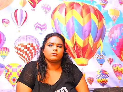 Snapshot of Indianfairy99 chatting on December 10, 12:06 am Indianfairy99 online show from December 10, 12:06 am