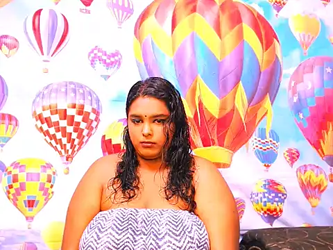 Snapshot of Indianfairy99 chatting on December 9, 6:03 pm Indianfairy99 online show from December 9, 6:03 pm