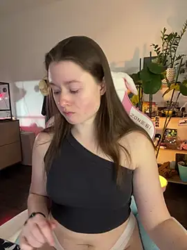 sweetest pie online show from February 14, 5:35 pm