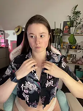 sweetest pie online show from April 14, 7:30 pm