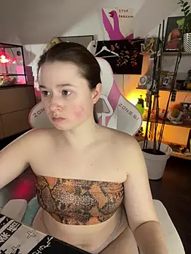 sweetest pie online show from May 26, 7:34 pm
