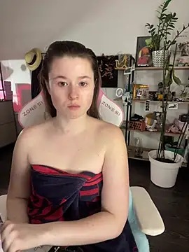 sweetest pie online show from April 30, 8:38 pm