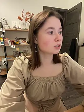 Snapshot of sweetest_pie chatting on January 26, 3:25 pm sweetest pie online show from January 26, 3:25 pm