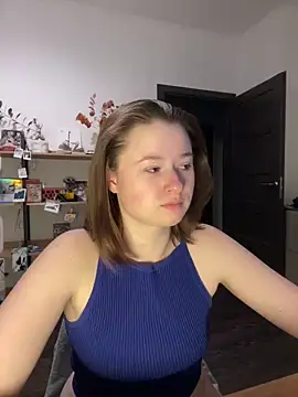 Snapshot of sweetest_pie chatting on January 12, 6:38 pm sweetest pie online show from January 12, 6:38 pm