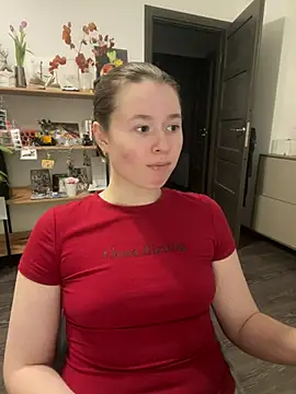 Snapshot of sweetest_pie chatting on March 13, 6:56 pm sweetest pie online show from March 13, 6:56 pm