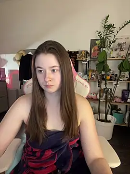 sweetest pie online show from April 4, 5:08 pm