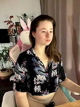 Snapshot of sweetest_pie chatting on October 26, 4:29 pm sweetest pie online show from October 26, 4:29 pm