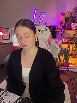 sweetest pie online show from December 18, 3:49 pm