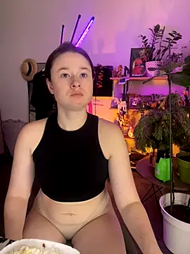 sweetest pie online show from January 7, 11:32 pm