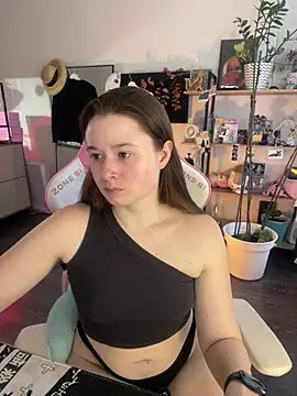 sweetest pie online show from May 13, 5:09 pm