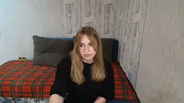 Pilly green  online show from April 12, 6:49 am