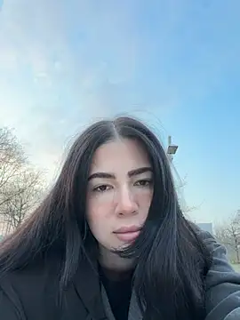 Snapshot of clairewntr chatting on February 7, 4:15 pm clairewntr online show from February 7, 4:15 pm