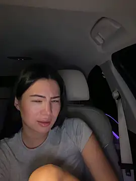 clairewntr online show from November 27, 8:42 pm