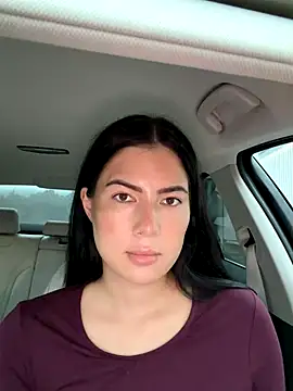 clairewntr online show from October 12, 4:30 pm